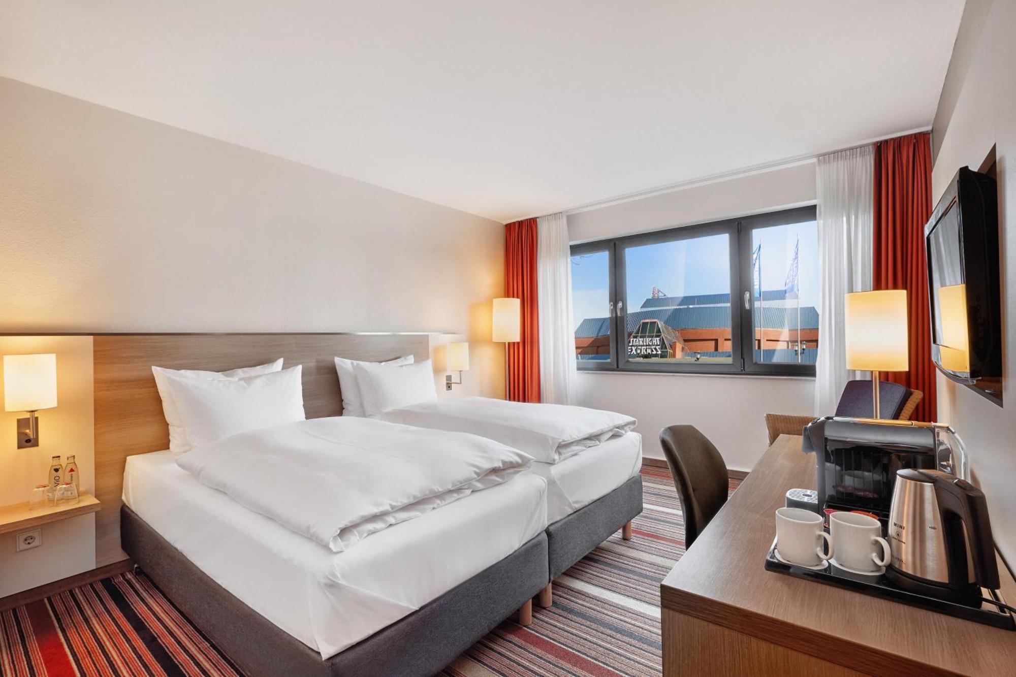 Premium King Room Sofa Bed Top Floor