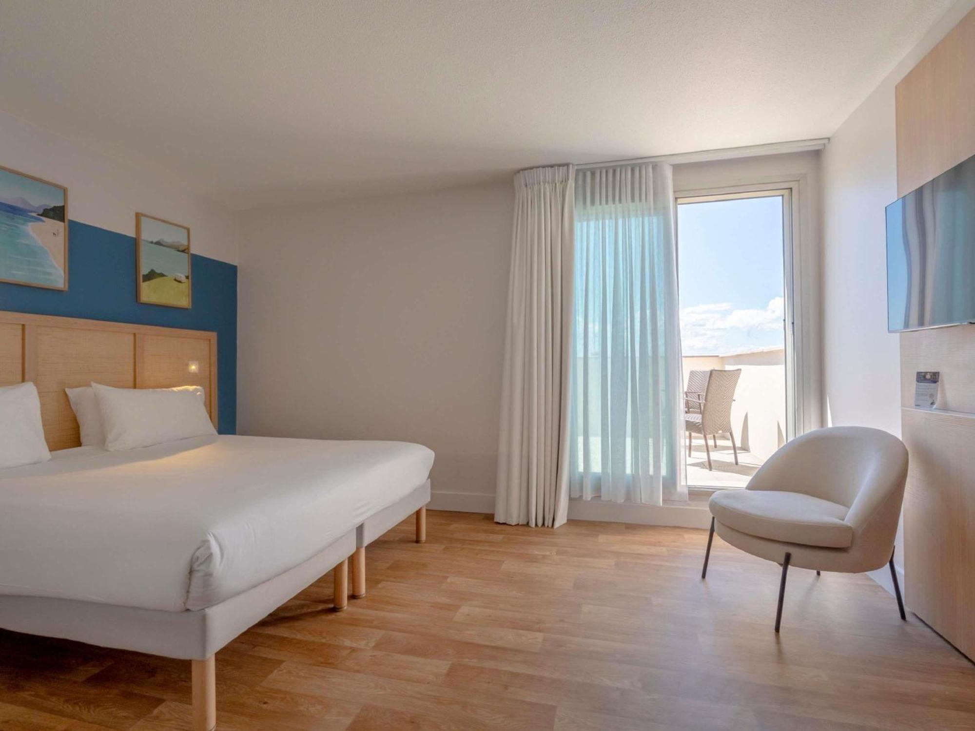 Family Room Terrace Sea View