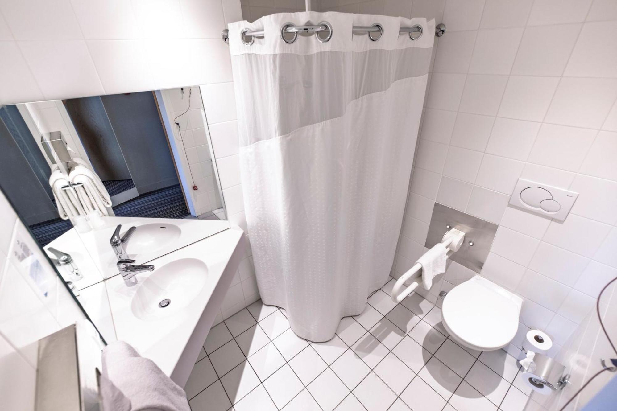 Standard Double Room Accessible