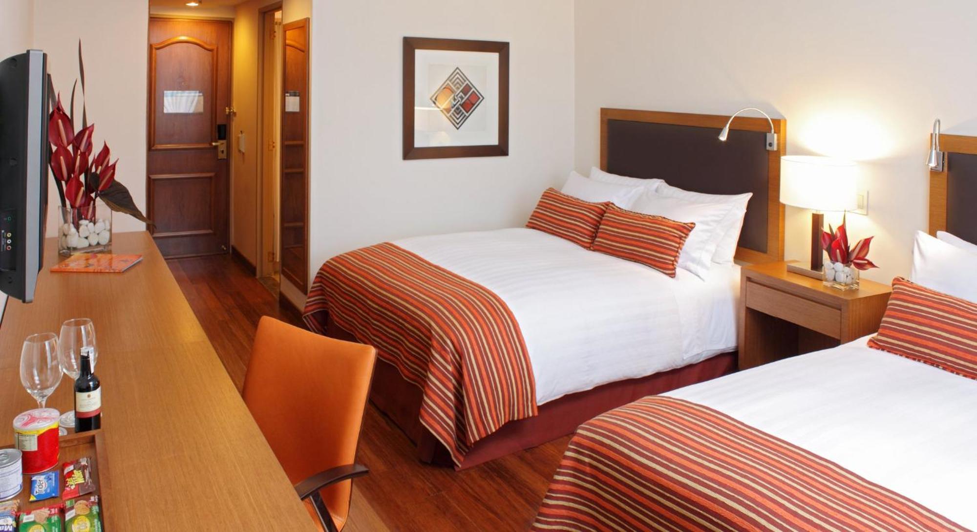 Classic Double Room Two Double Beds