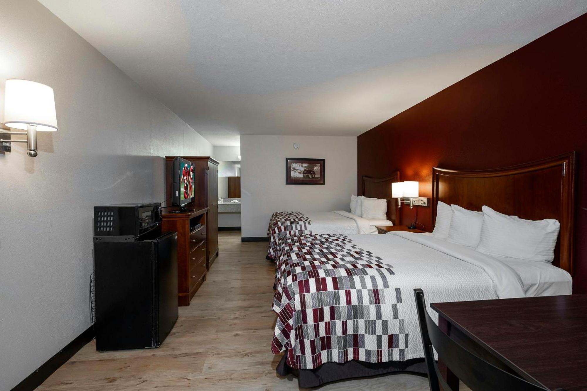 Deluxe Room Two Double Beds Second Floor Non-Smoking