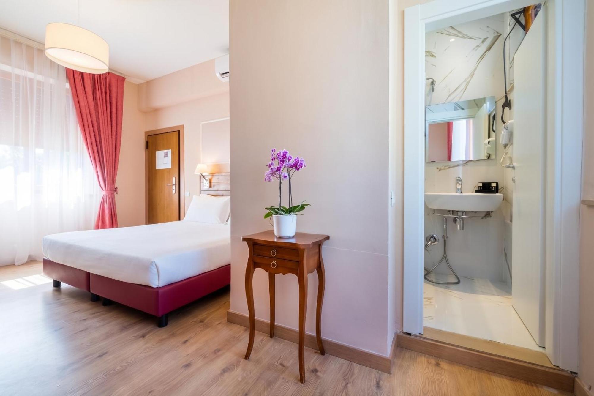 Small Double Room
