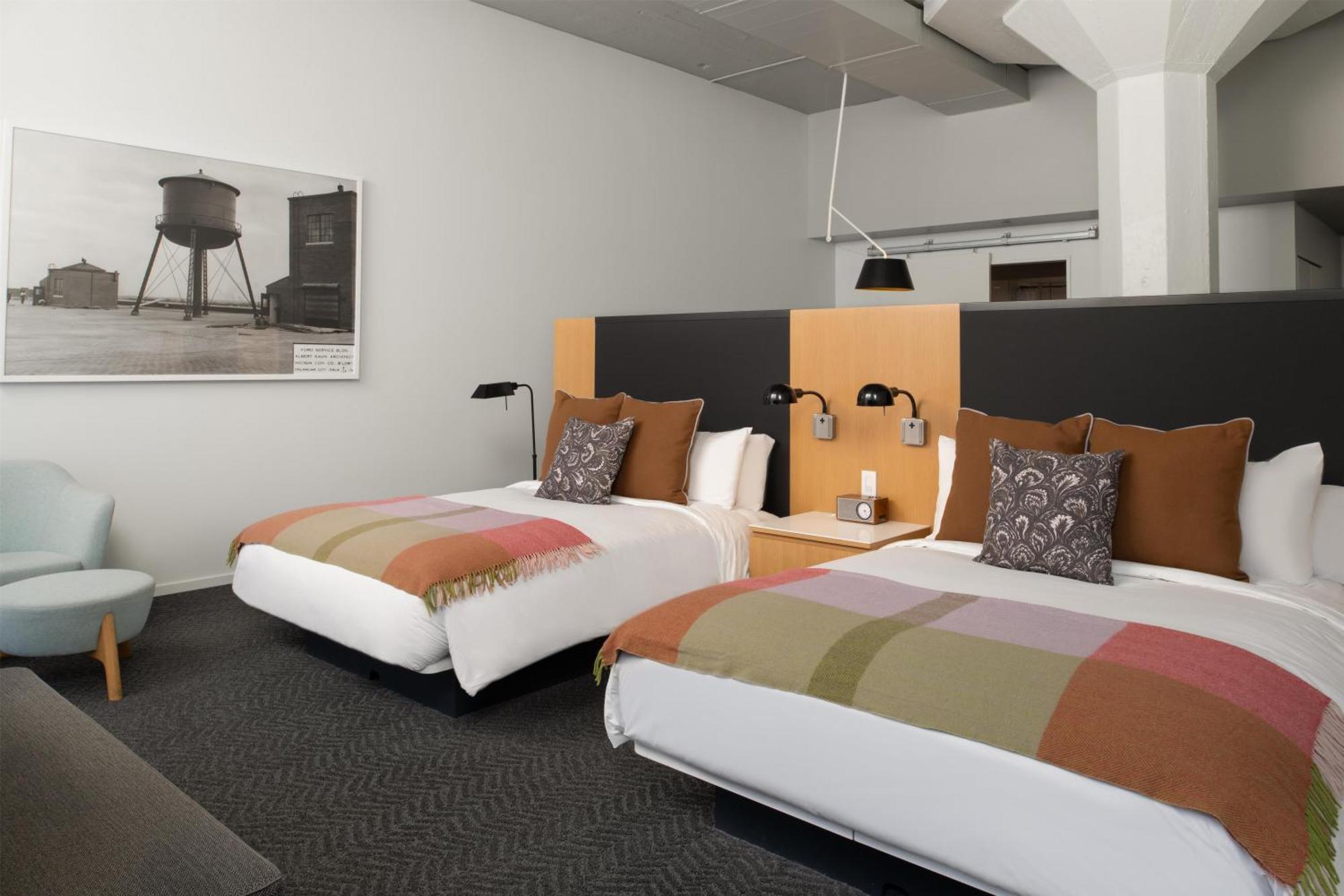 Queen Room Two Queen Beds