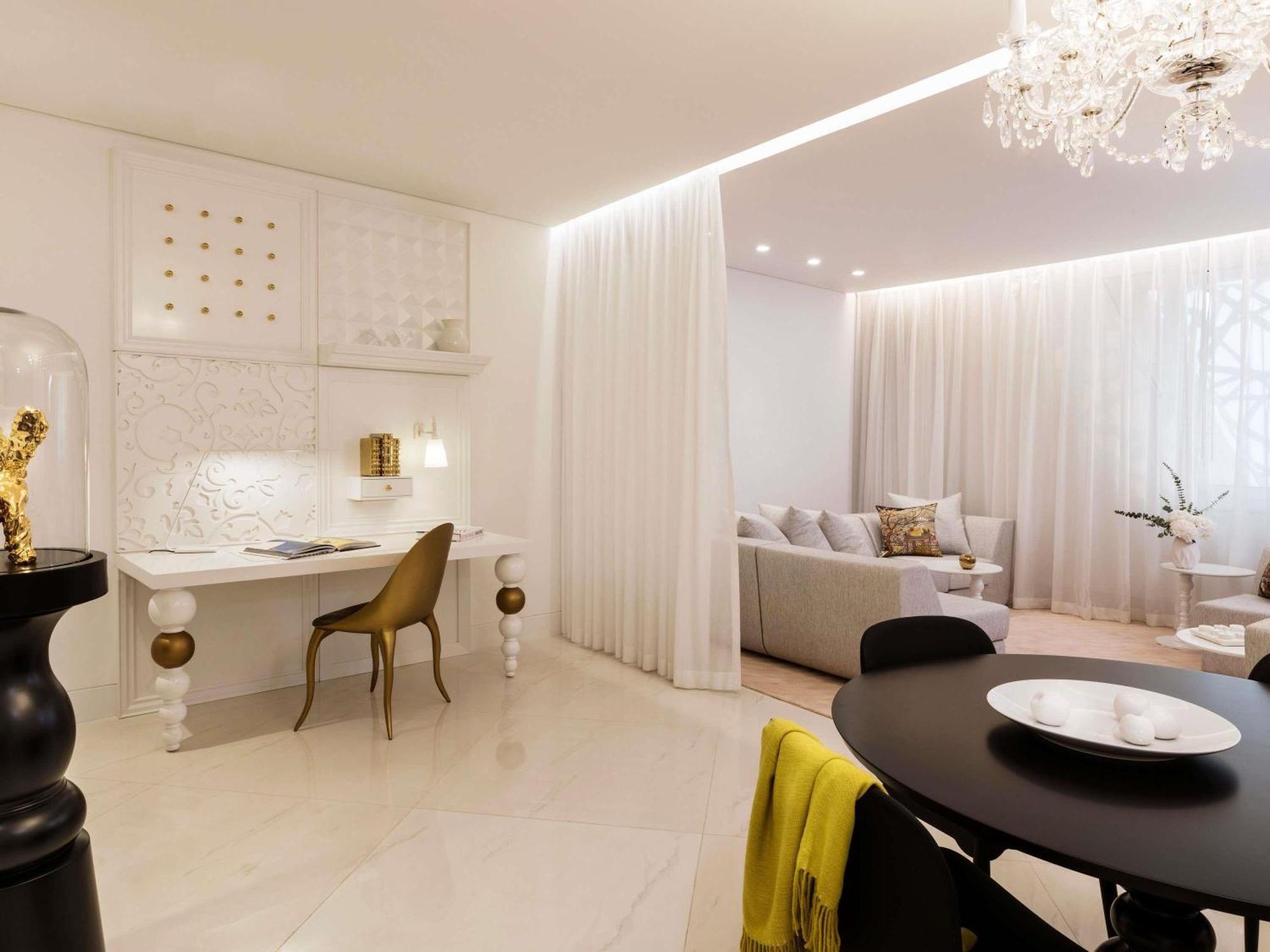 Voyage One Bedroom Suite 1 King