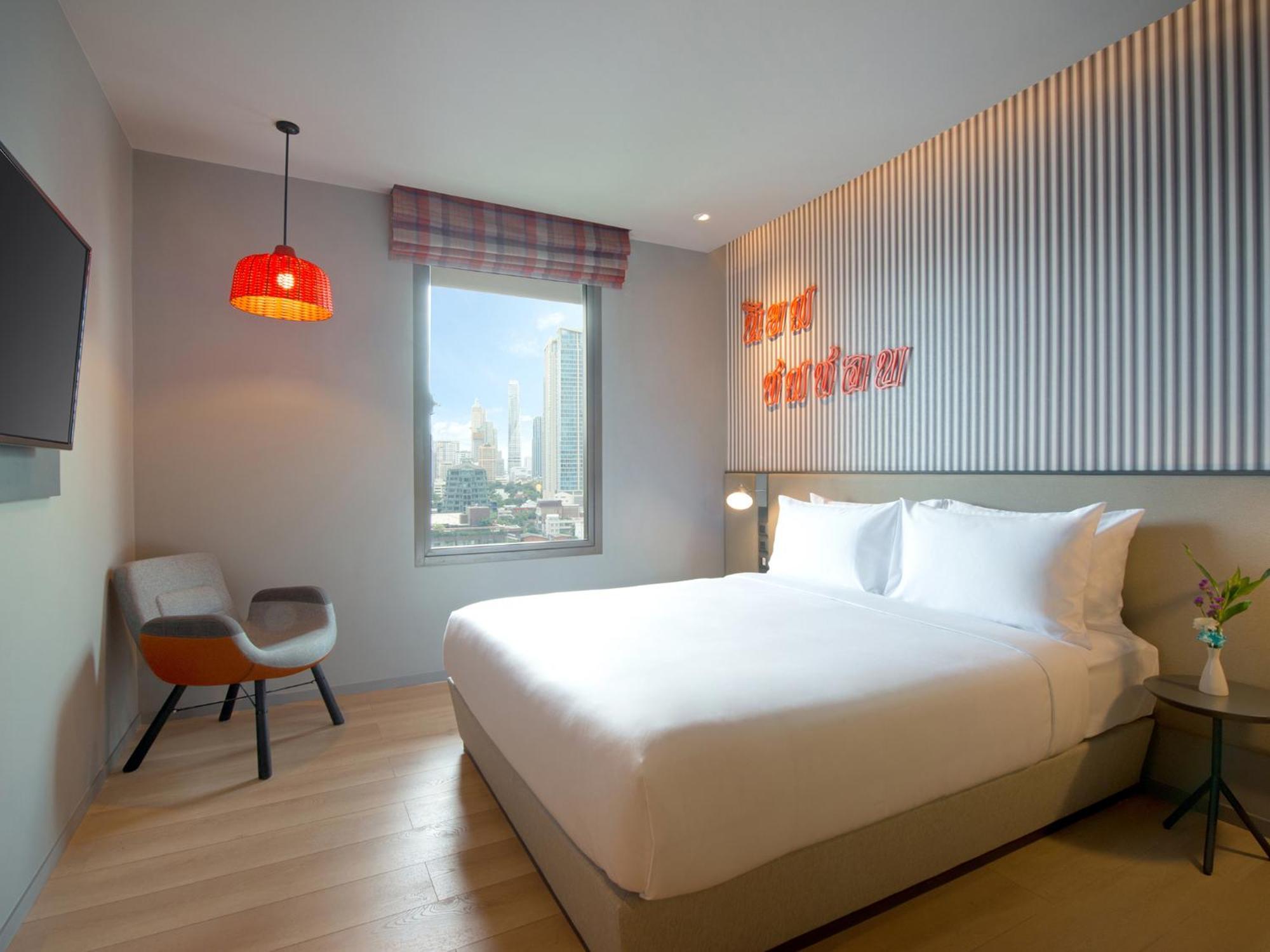Standard Queen Room