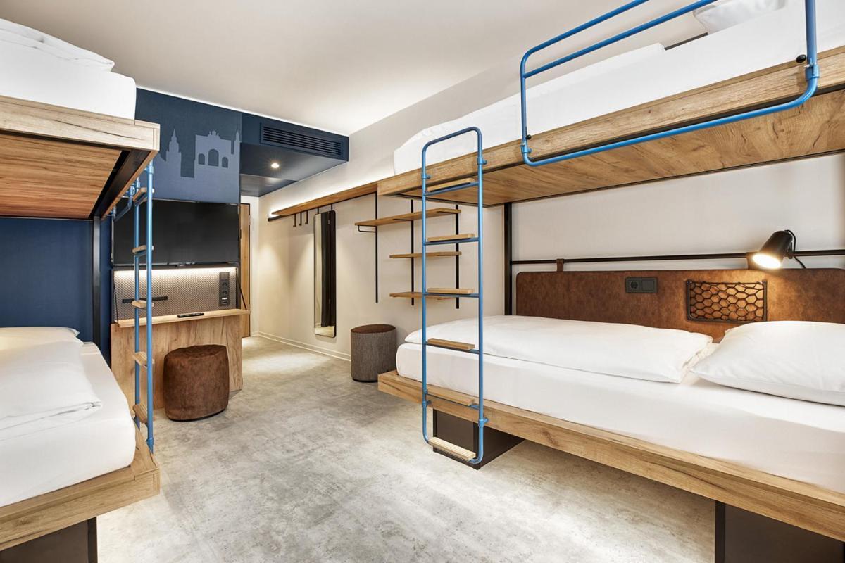Comfort Quadruple Room
