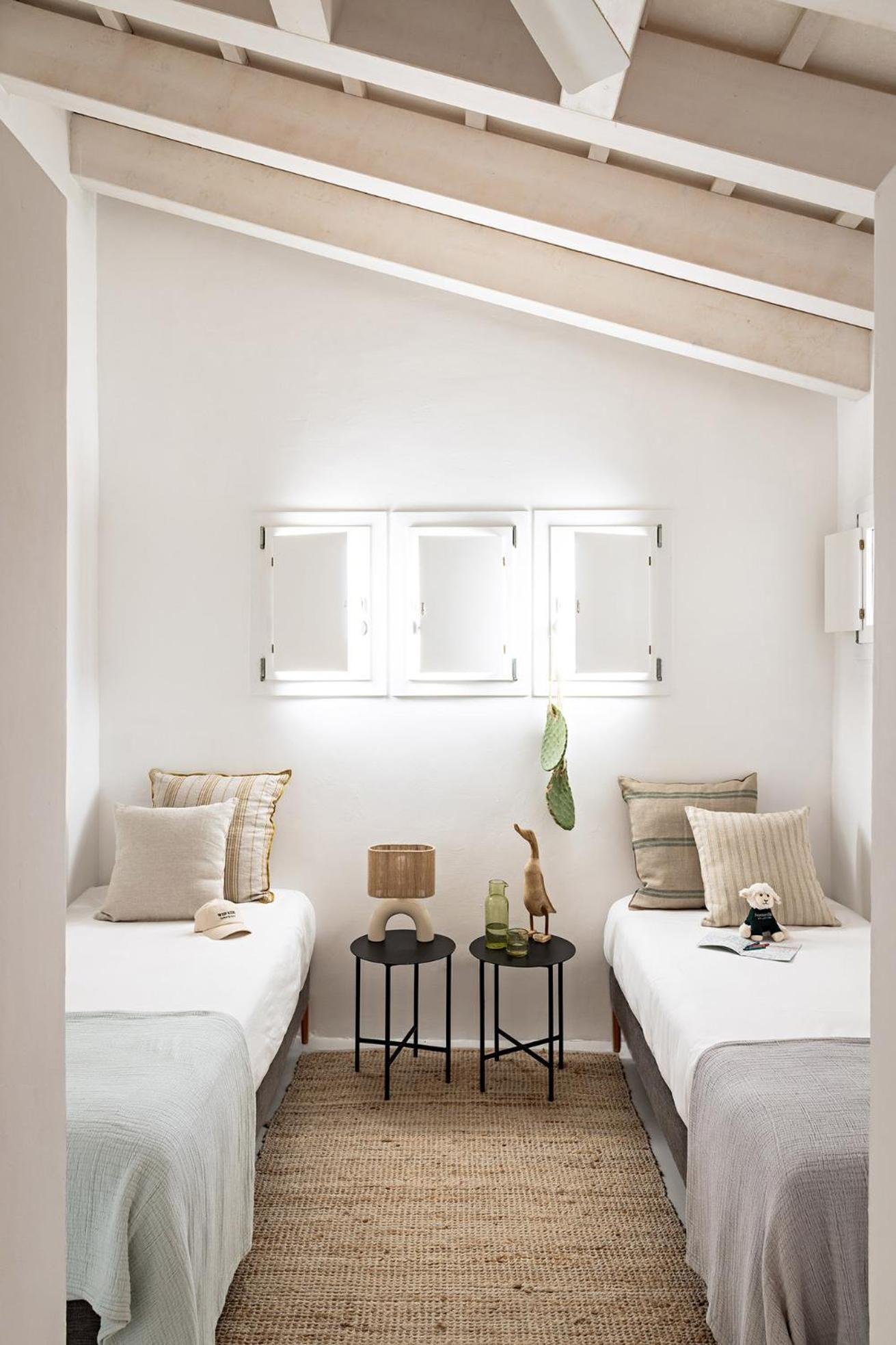 Torrevella Pool Suite Double 2 bedrooms