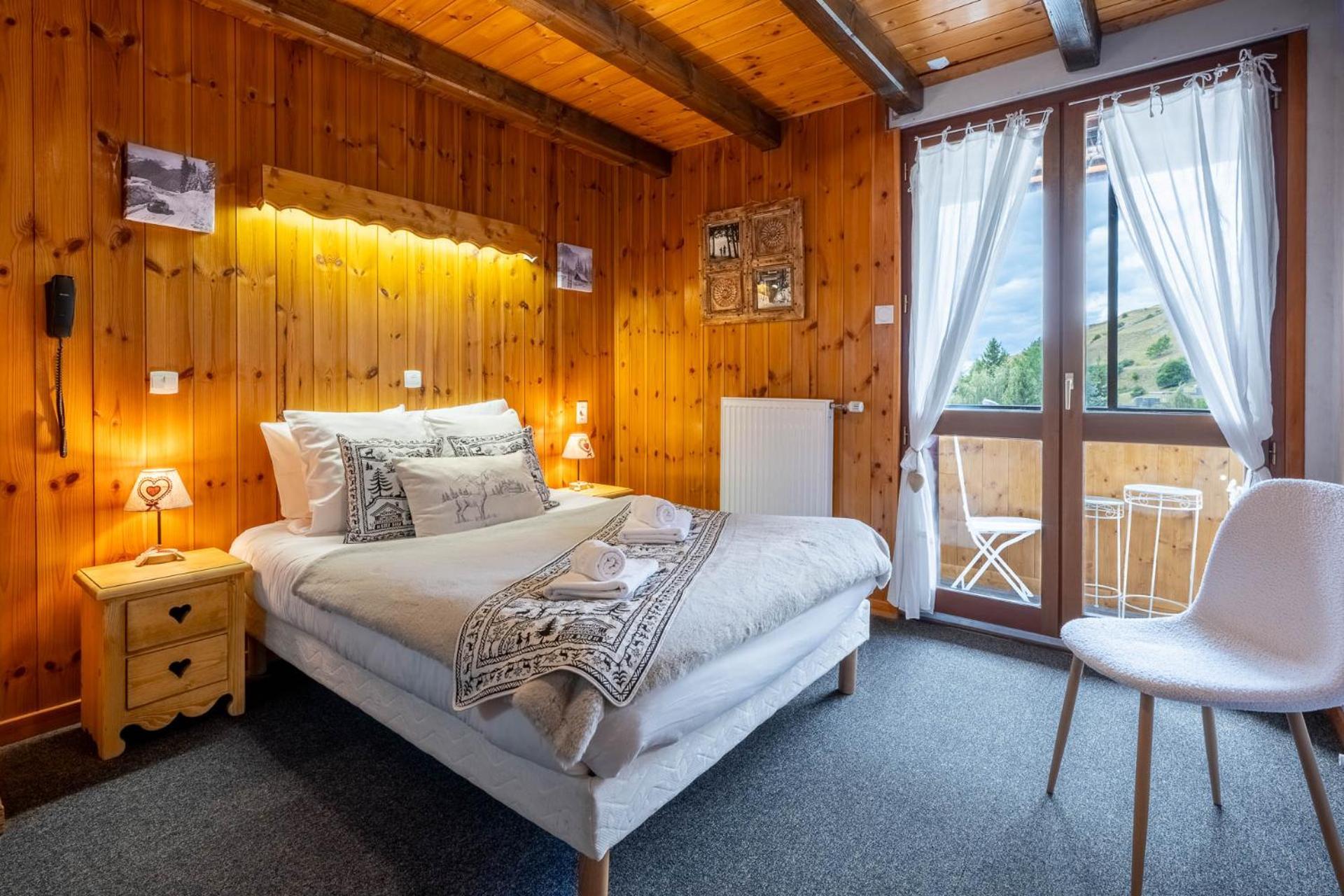 Double Room Lodgia Les Catrems