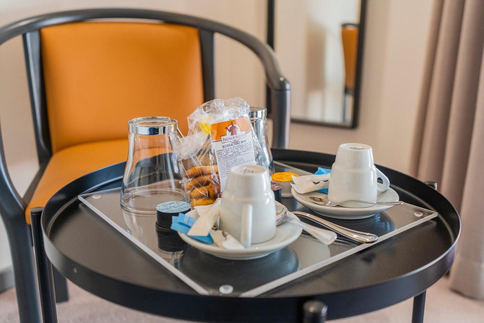 Premium Twin Room City View