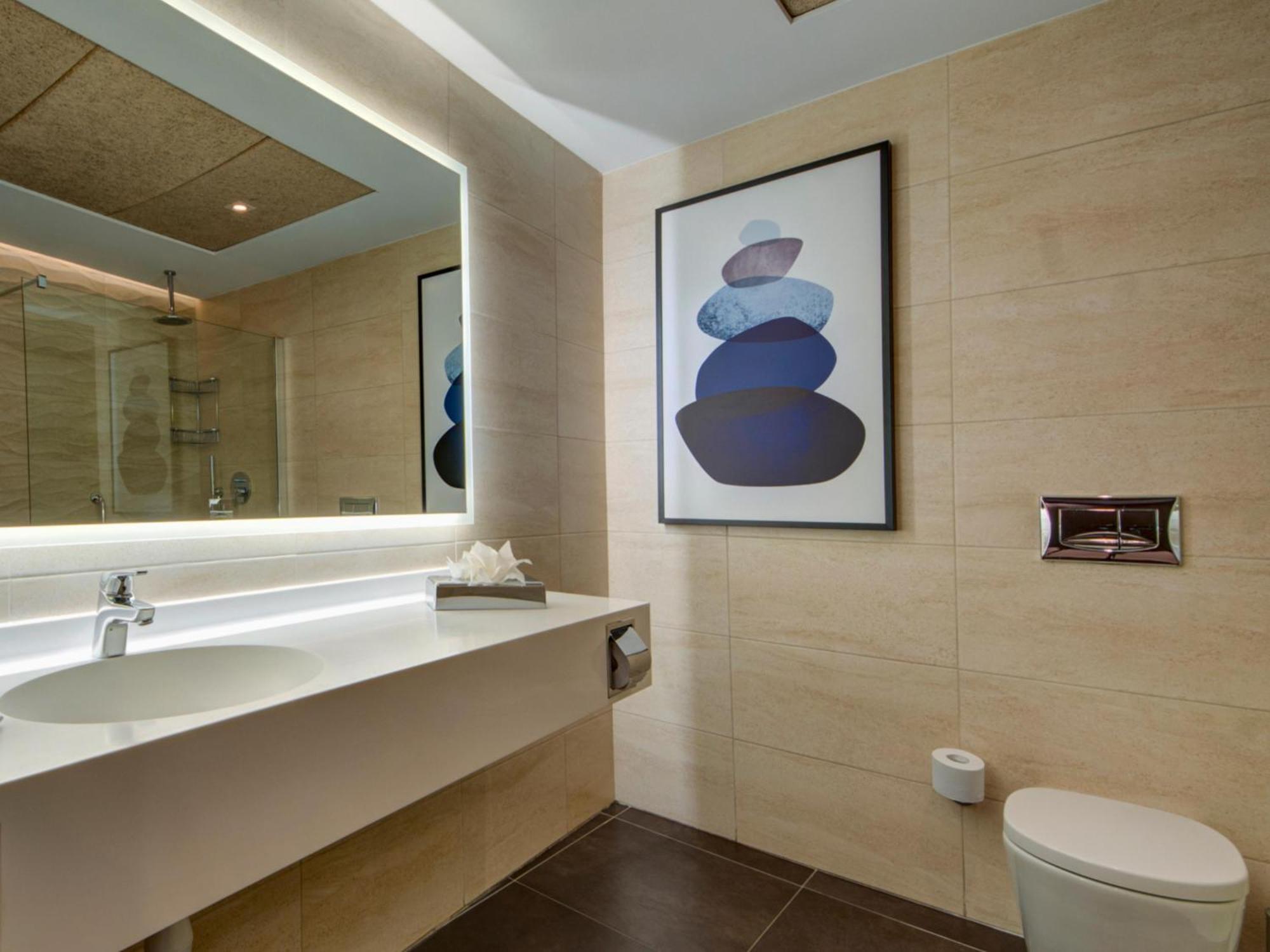 Twin Room Mobility Access