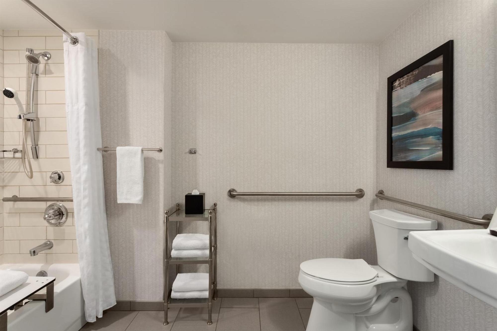 One-Bedroom King Suite Bath Tub Mobility Accessible