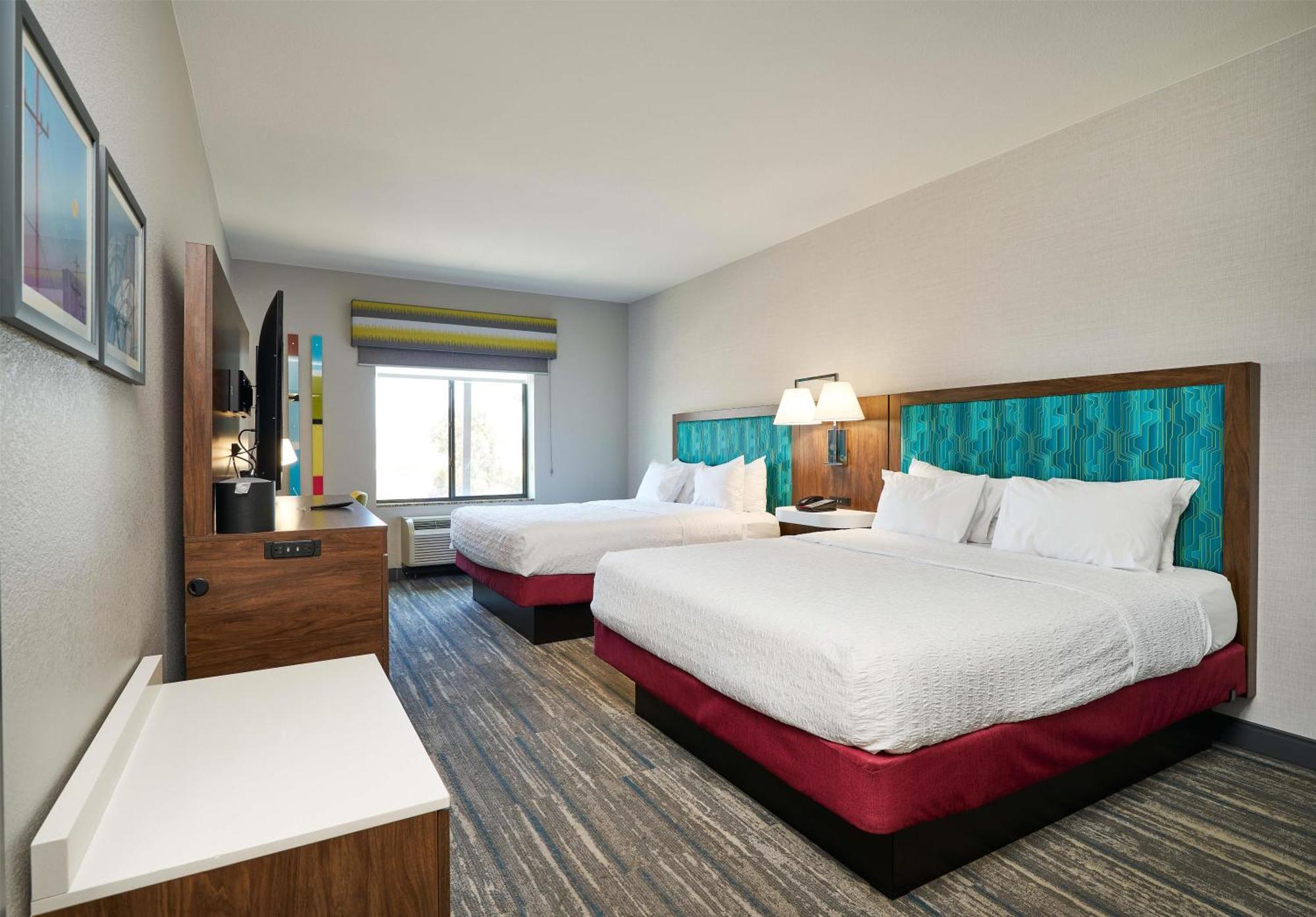 Queen Room Two Queen Beds