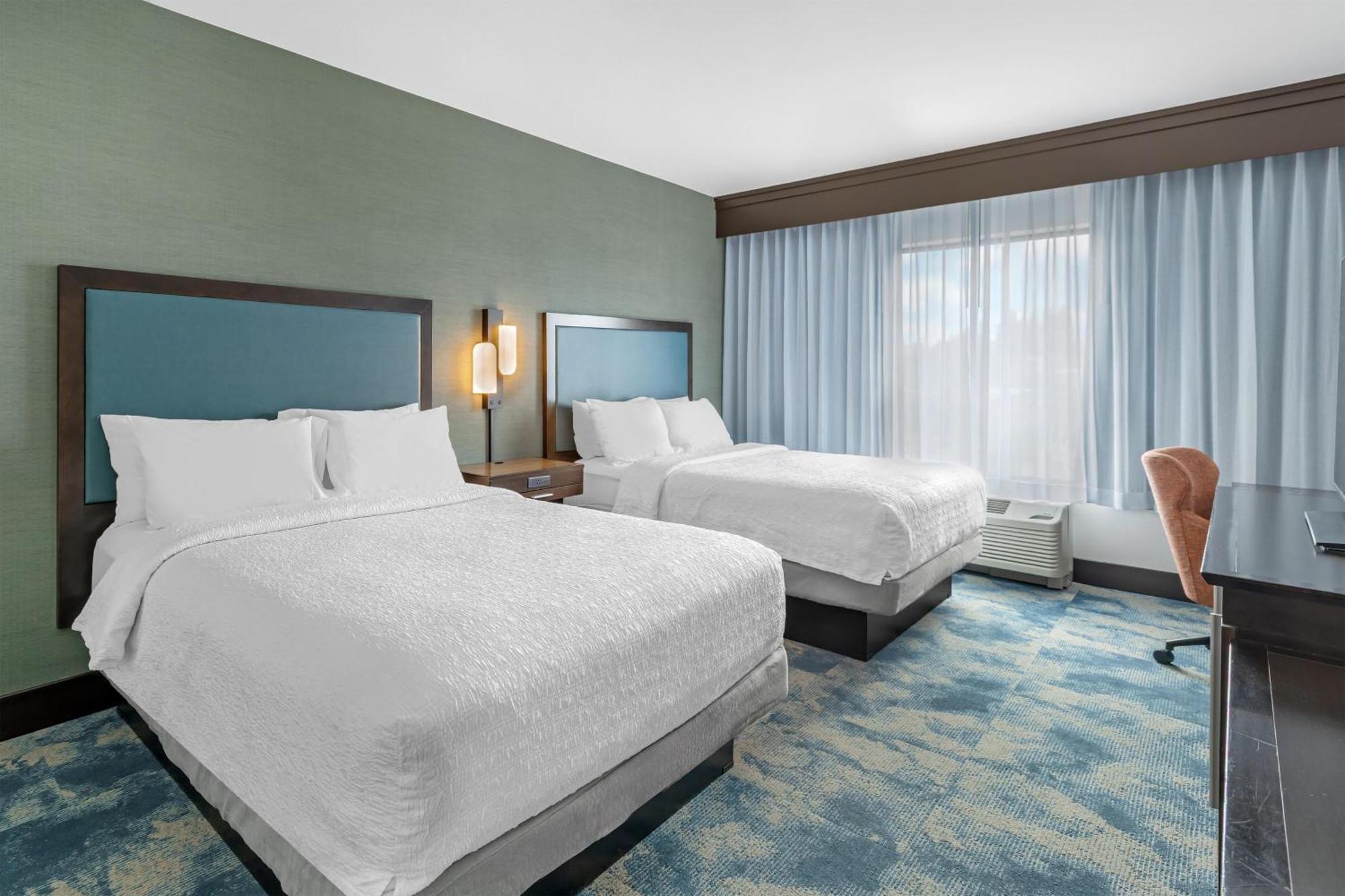 Queen Room with Two Queen Beds (4 Adults)