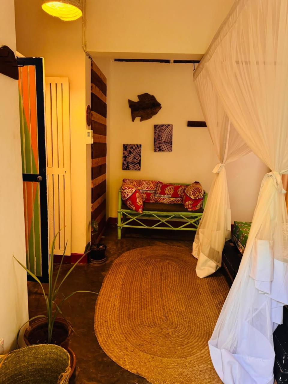 Cottage King Ensuite