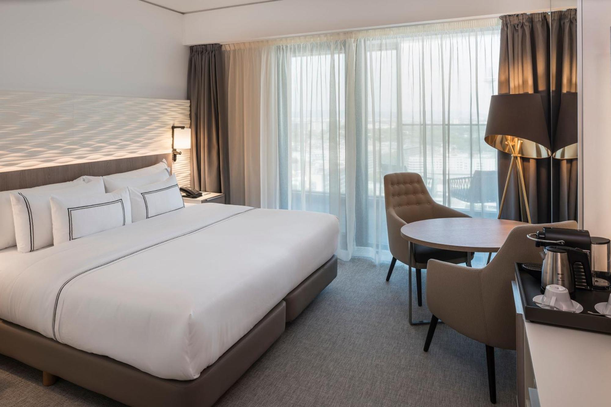 The Level Room Executive Lounge Access