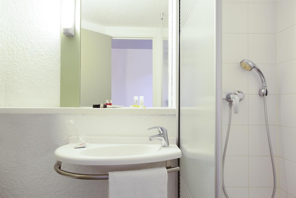 Triple Room,228321128:JPEG