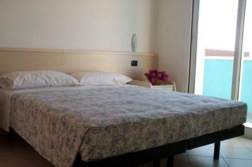 One-Bedroom Apartment,4340967:JPEG