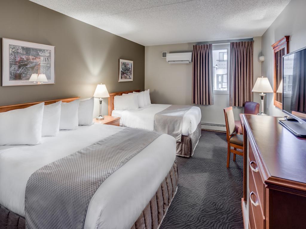 Standard Queen Room with Two Queen Beds