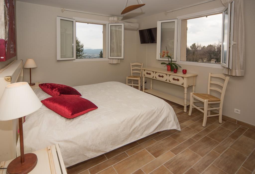 Chambre Double - Vue sur Jardin