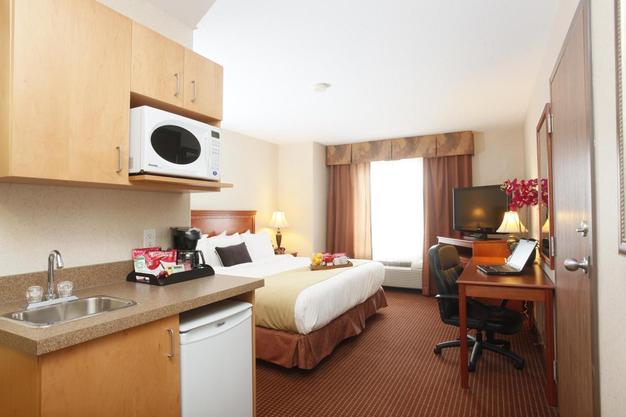 Standard King Room