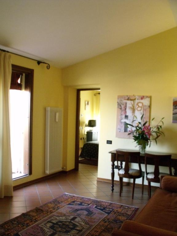 Suite with Private Terrace