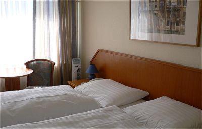 Vierbettzimmer