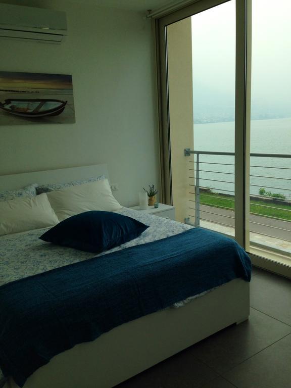 Two-Bedroom Apartment Lake View