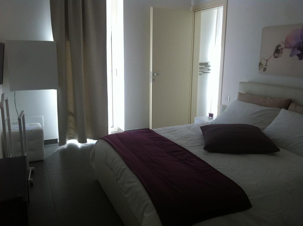 Double Room Partial Lake View