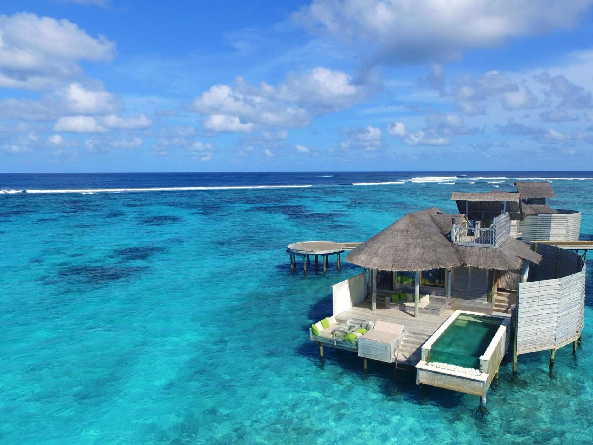 Villa Aquática Laamu com Piscina