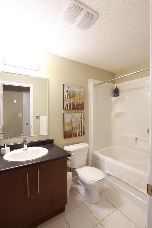 One-Bedroom House,1020926452:JPEG