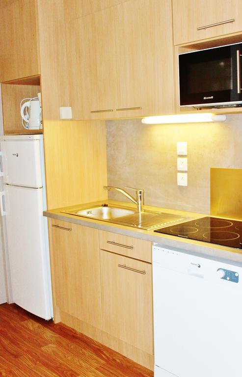 Two-Bedroom Apartment,209062879:JPEG