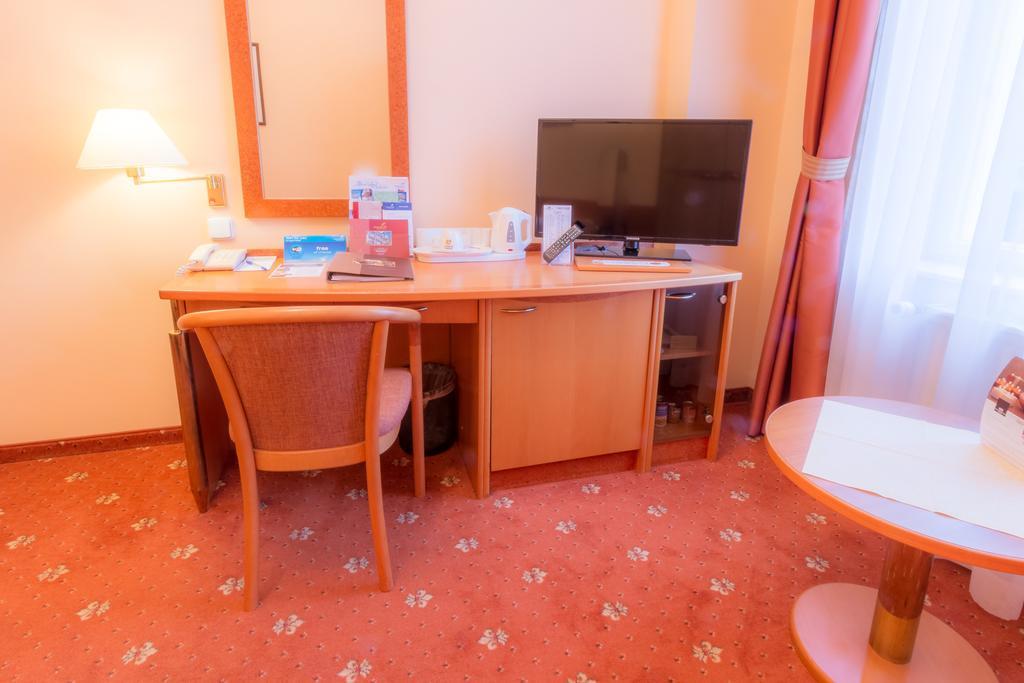 Superior Doppel- oder Zweibettzimmer mit Zugang zum Wellness- und Fitnessbereich – Neapol, Nebengebäude