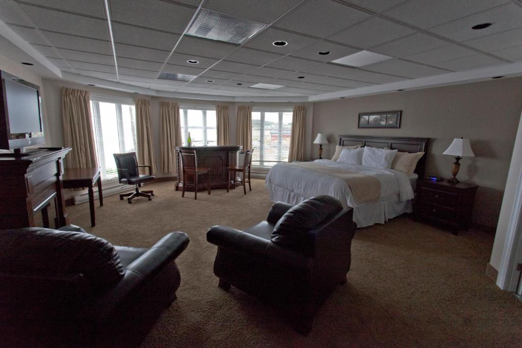 Premier King Room