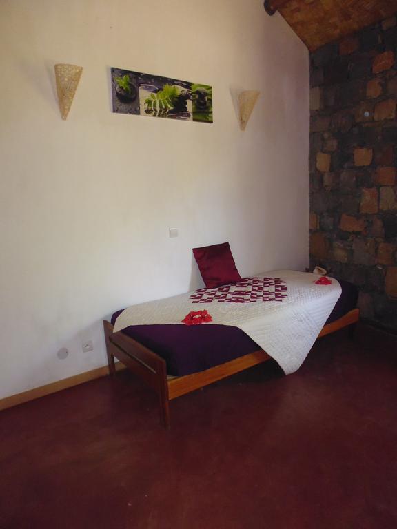 Habitación Triple con balcón