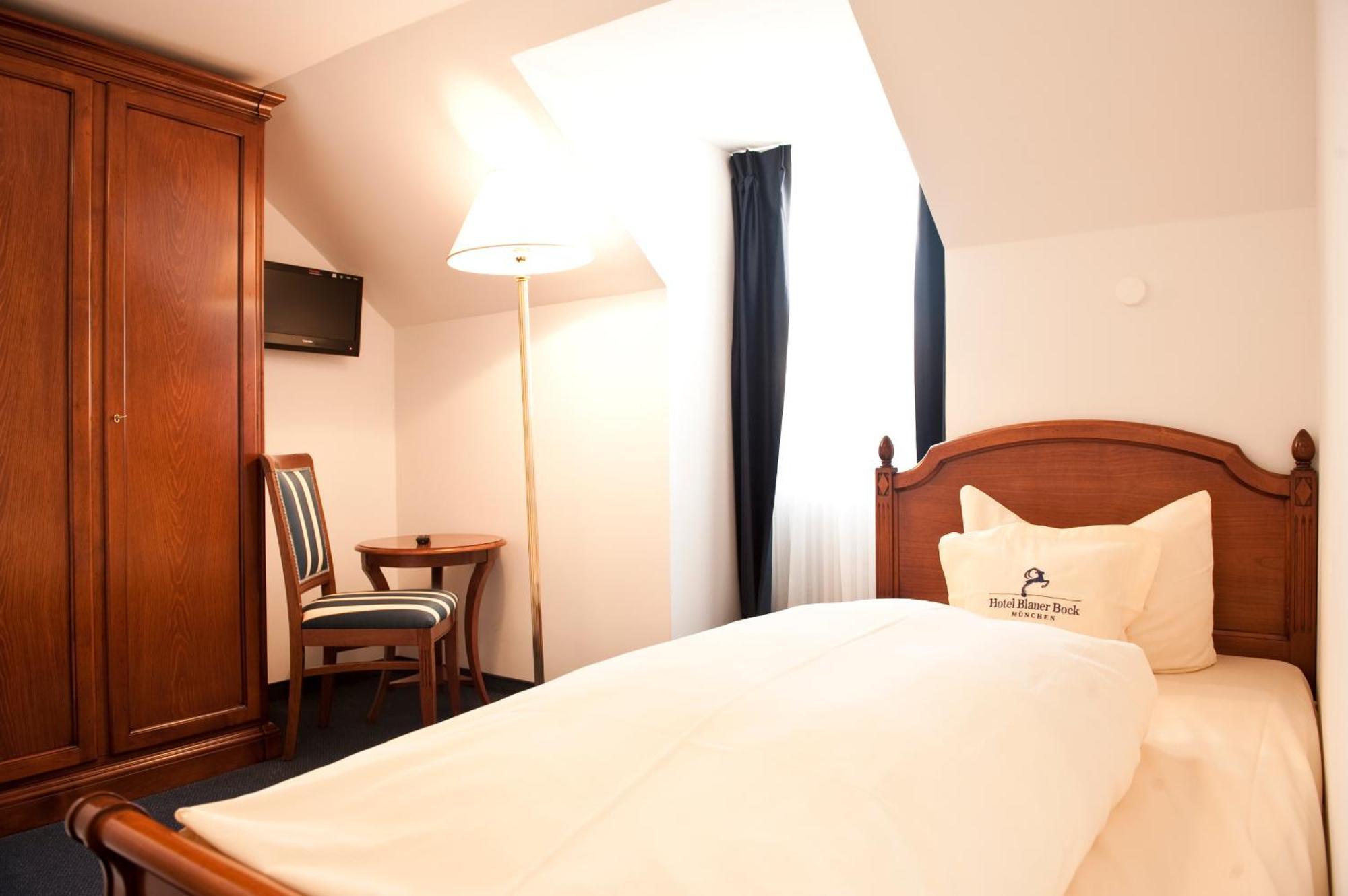 Premium Single Room