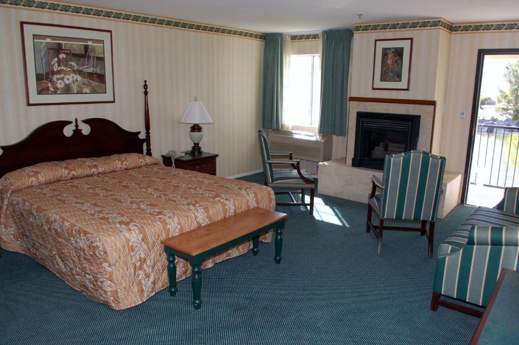 Queen Room Two Queen Beds,22602036:JPEG