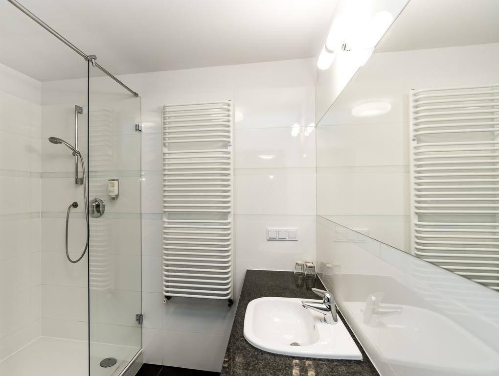 Apartment mit Balkon