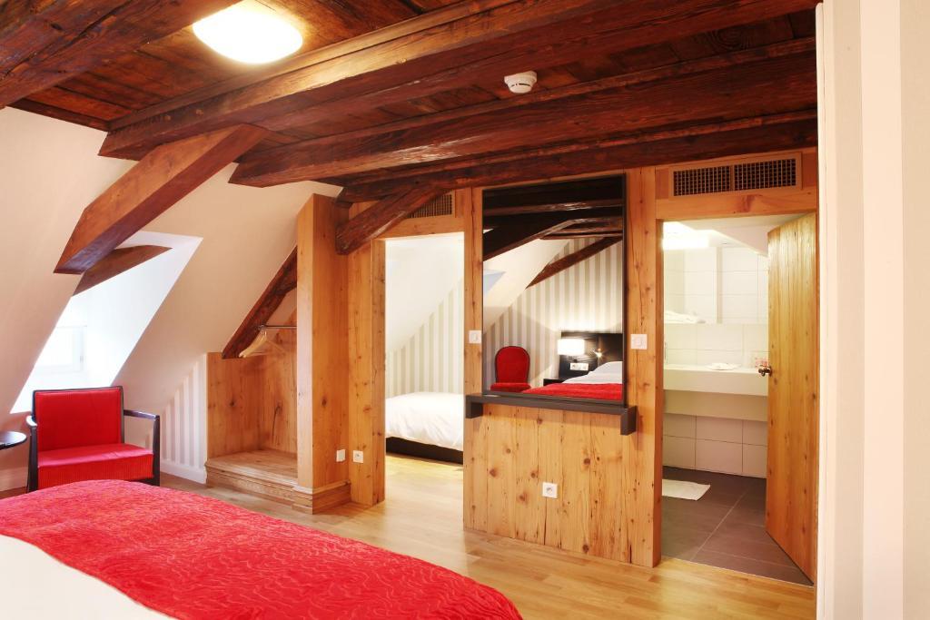 Superior Triple Room