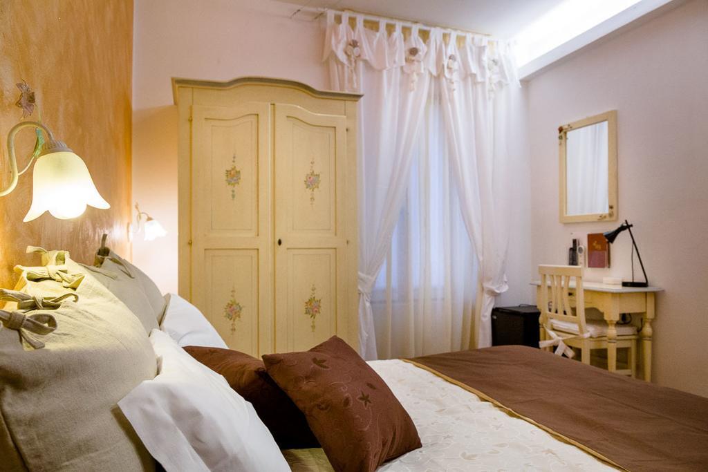 Standard Double or Twin Room,230358373:JPEG