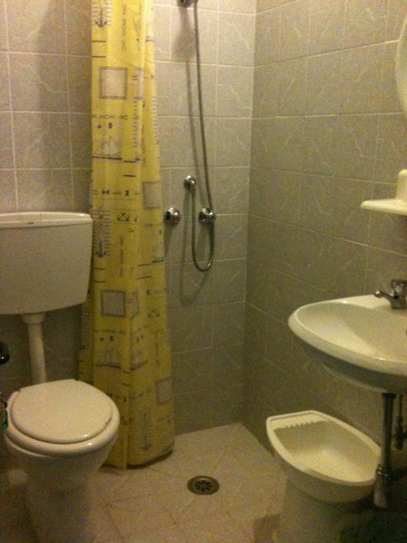 Standard Double or Twin Room,232062463:JPEG