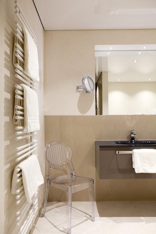 Suite Lit King-Size avec Balcon