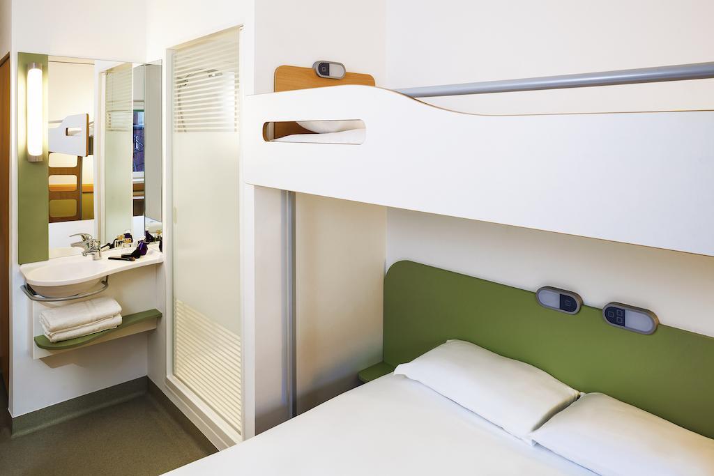 Triple Room,546027807:JPEG