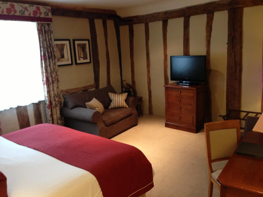Large Double or Twin Room