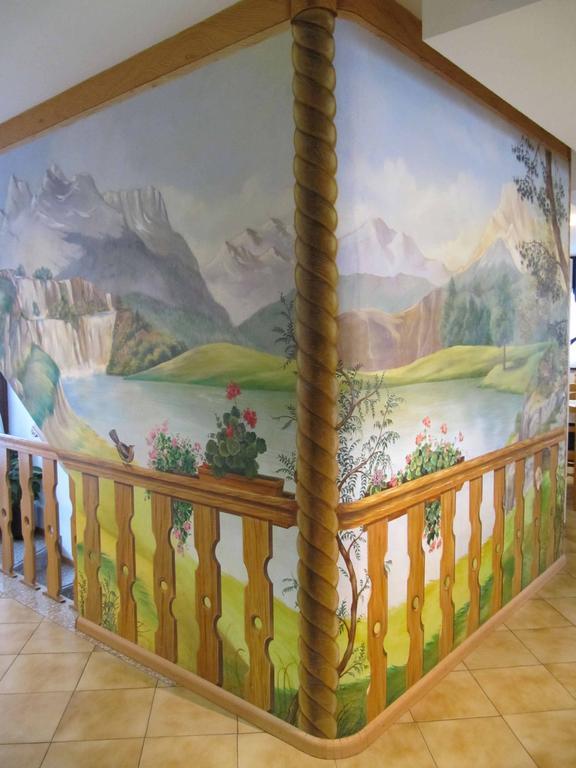 Quadruple Room Attic,339132850:JPEG