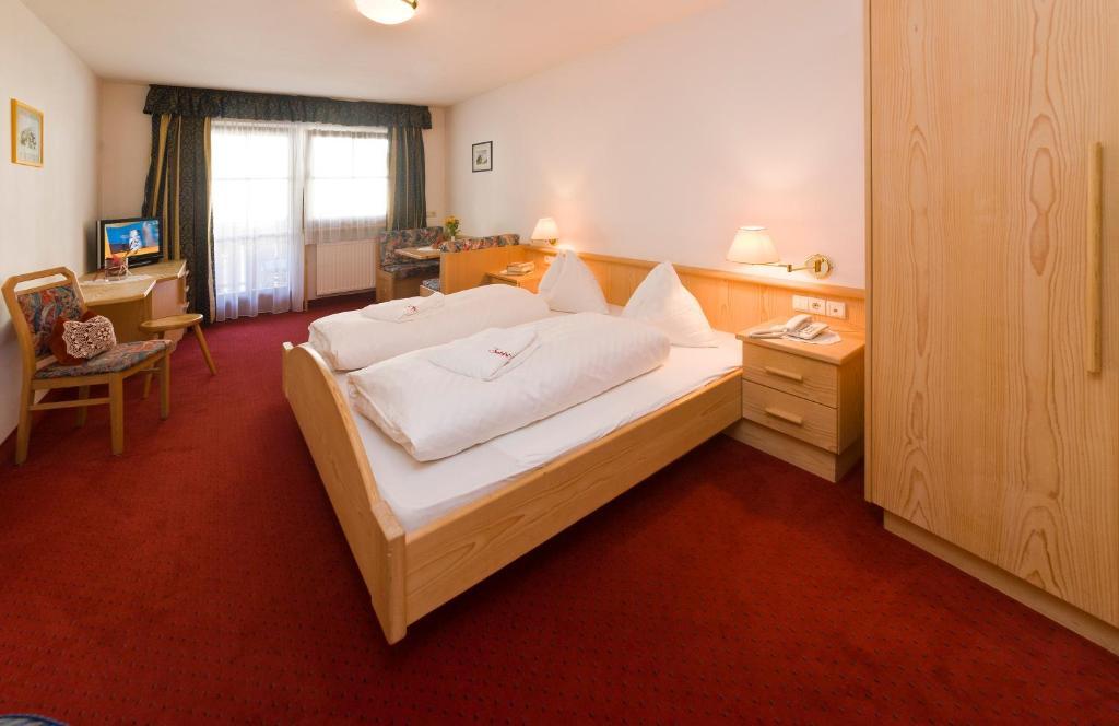 Double Room,25184274:JPEG