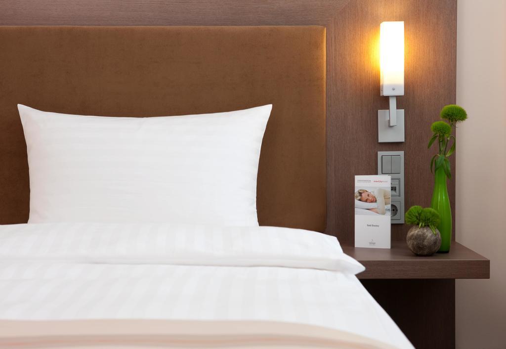 Standard Twin Room,291323588:JPEG