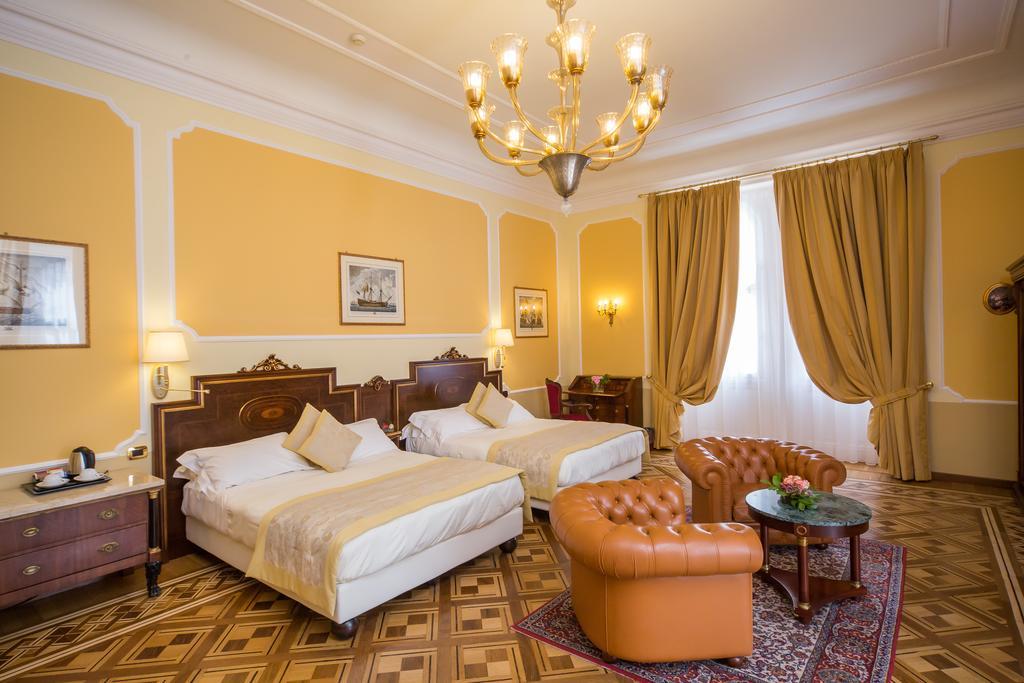 Grand Junior Suite,253871613:JPEG