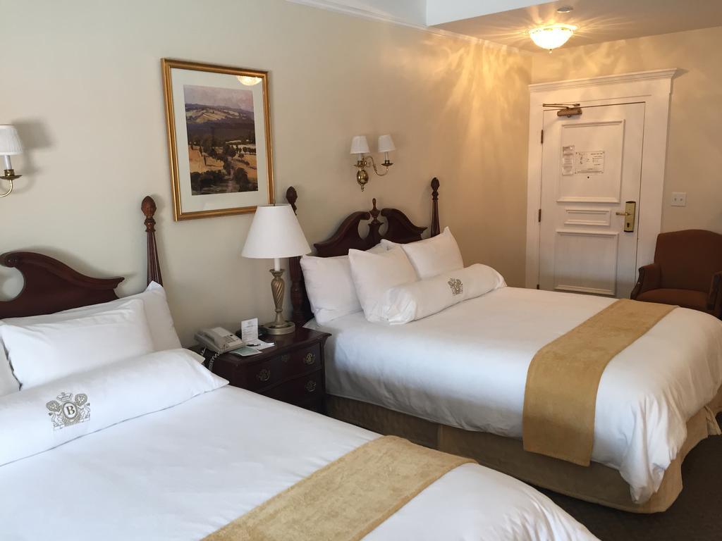 Suite Monolocale con Angolo Bar