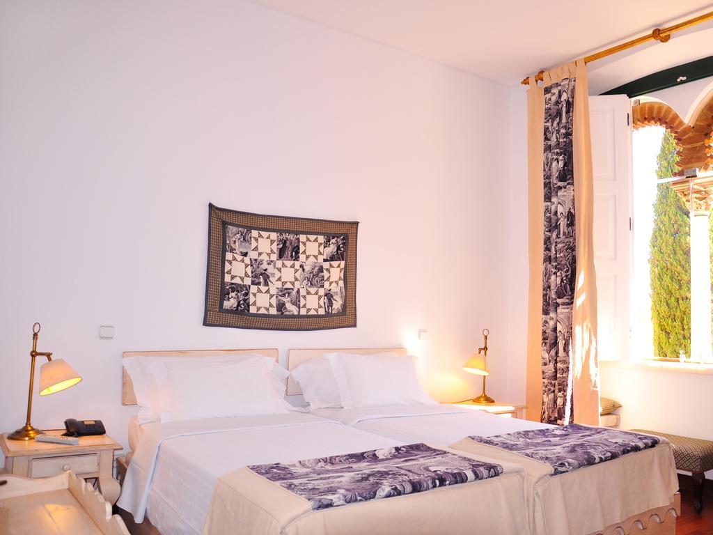 Quarto Twin Standard