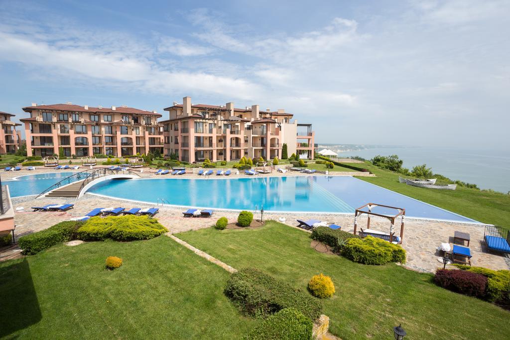 Two-Bedroom Apartment Balcony Partial Sea View